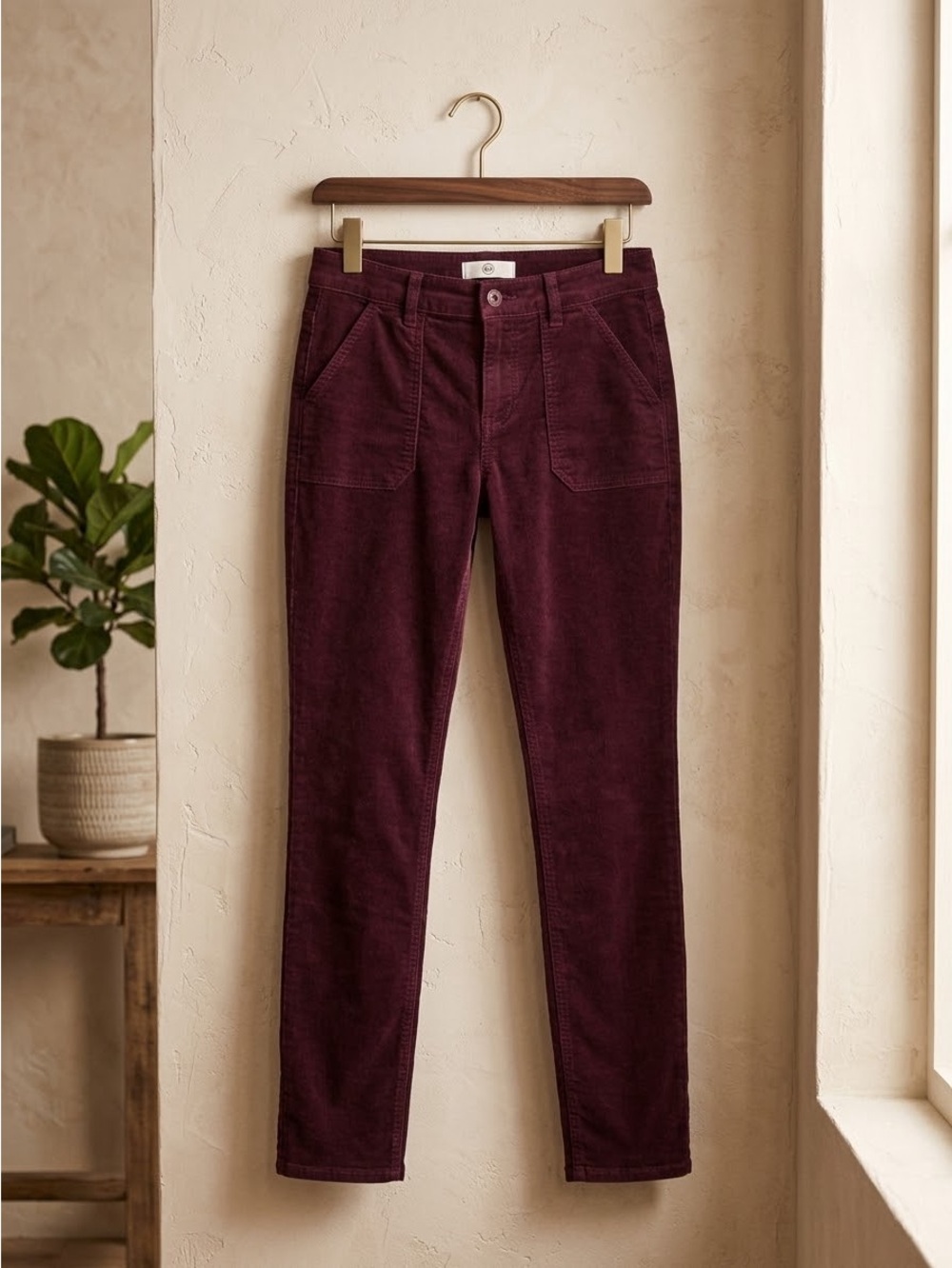 ModCloth Women’s Burgundy Corduroy Pants Size S Stretch Cotton Retro PatchPocket